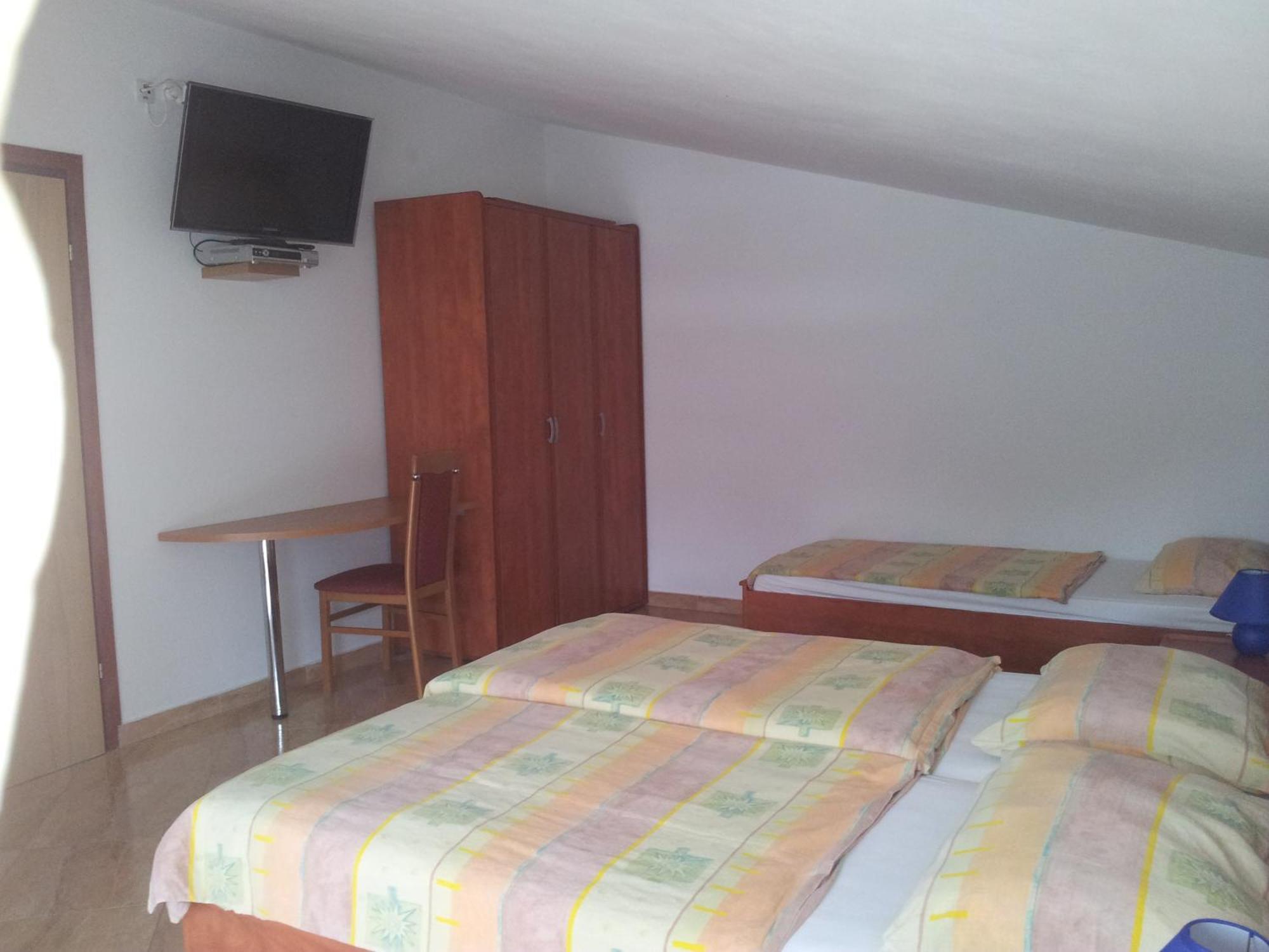 Rooms Nadia Stara Baska Room photo